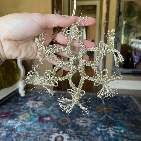Handmade Macramé Rope Snowflake Ornament - Picture 6 of 7